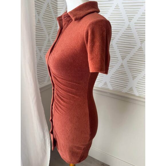 White Fox Women’s XS Rust Terry Cloth Ruched Mini Dress - Picture 4 of 8
